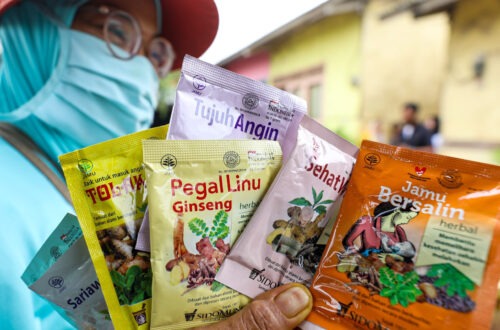 Sido Muncul perbarui target harga saham menjelang musim puncak permintaan.