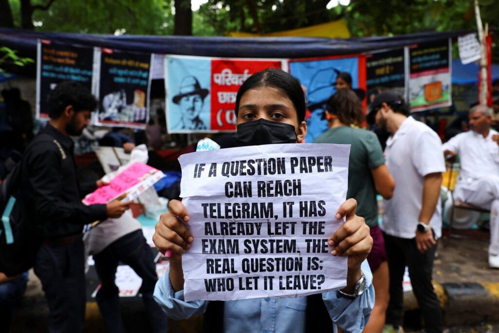 Protes di India menuntut akuntabilitas dalam pendidikan